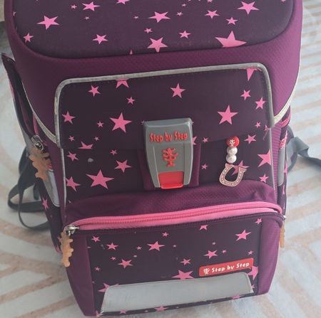 Step by Step Schultasche lila Sterne guter Zustand