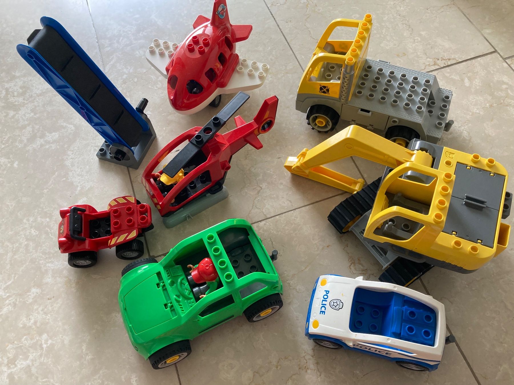 Lego Kit di costruzioni: Grosse LEGO DUPLO Sammlung – Usato da Pratteln venduto da Ahorn016 3