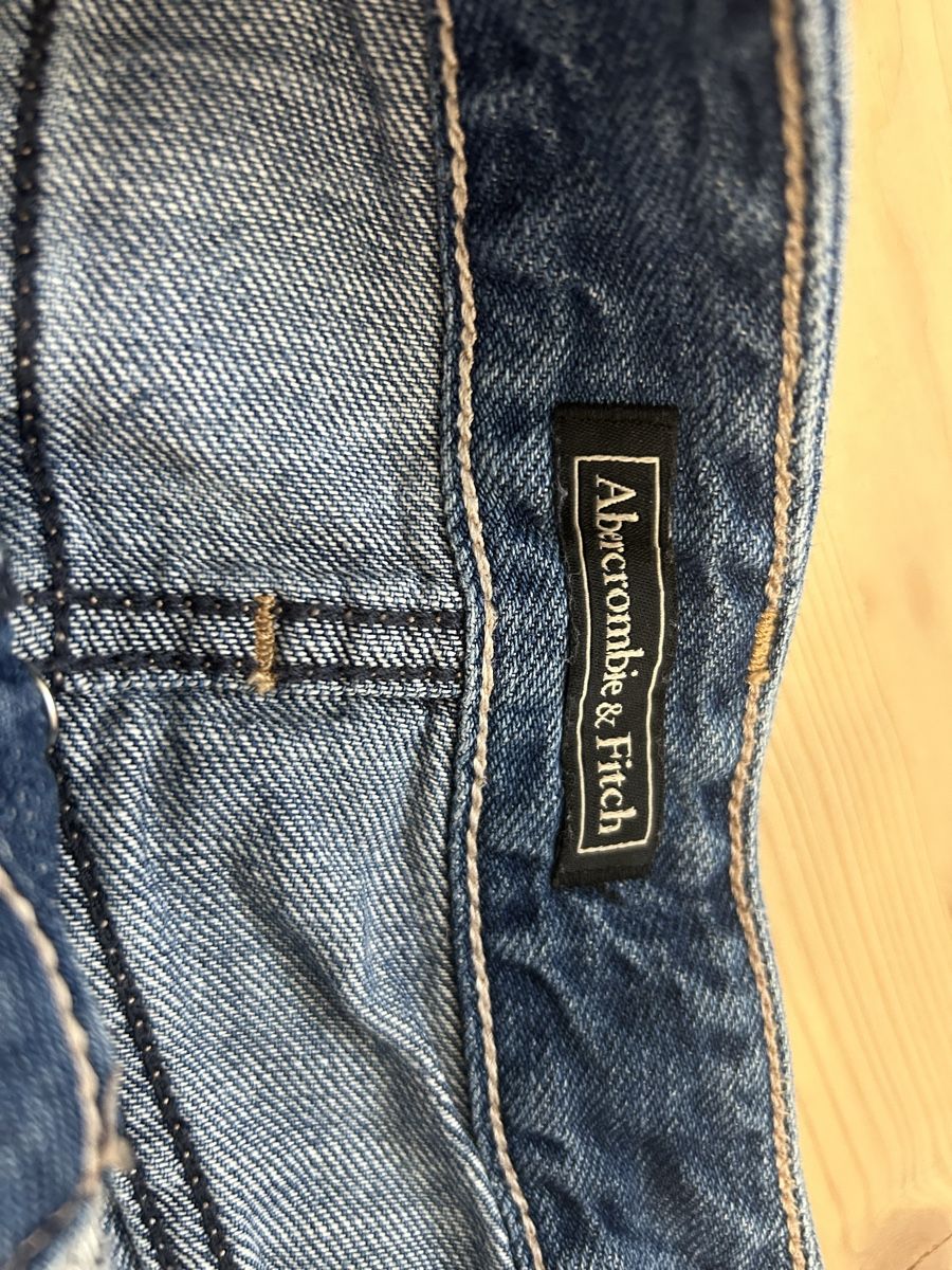 Jeans: hot pens  – D'occasion à Zürich par 11Zitronenfalter 2