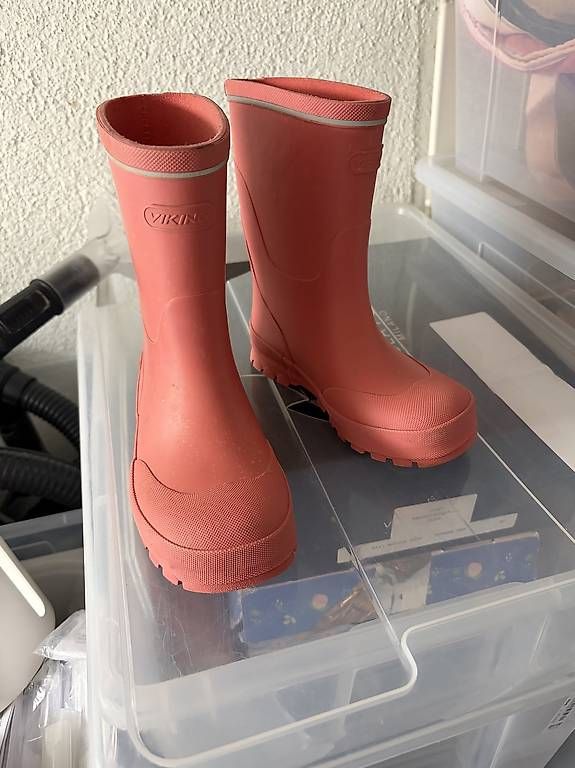 Scarpe per ragazzi: Gummistiefel Viking Gr. 28 – Usato da Zürich venduto da vio_vv97