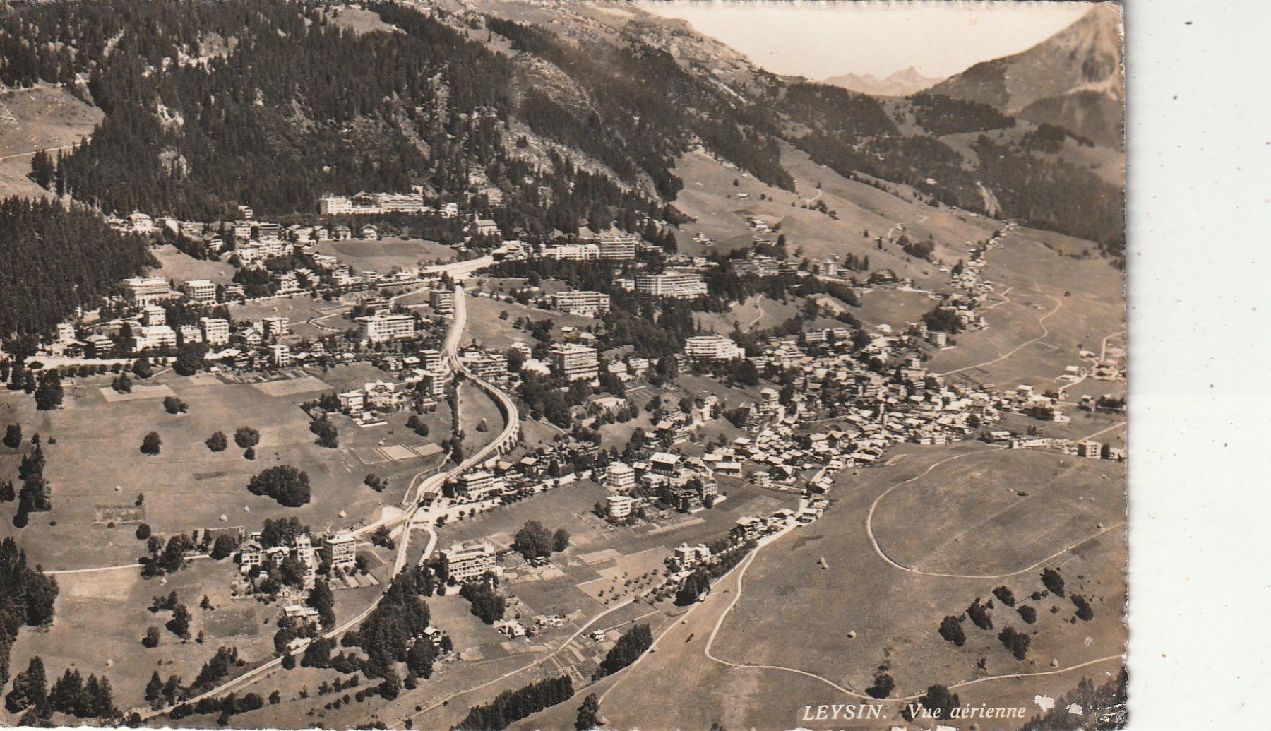 Cartoline postali: Leysin Flugaufnahme – Usato da Rorschacherberg venduto da fratovi2