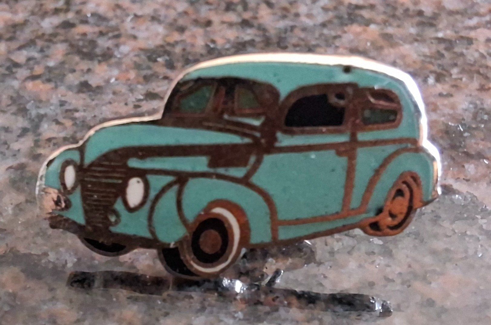 Volkswagen Placchette & Badge: Auto Pin / Anstecker – Usato da Bern venduto da Griffs_jetzt_zue