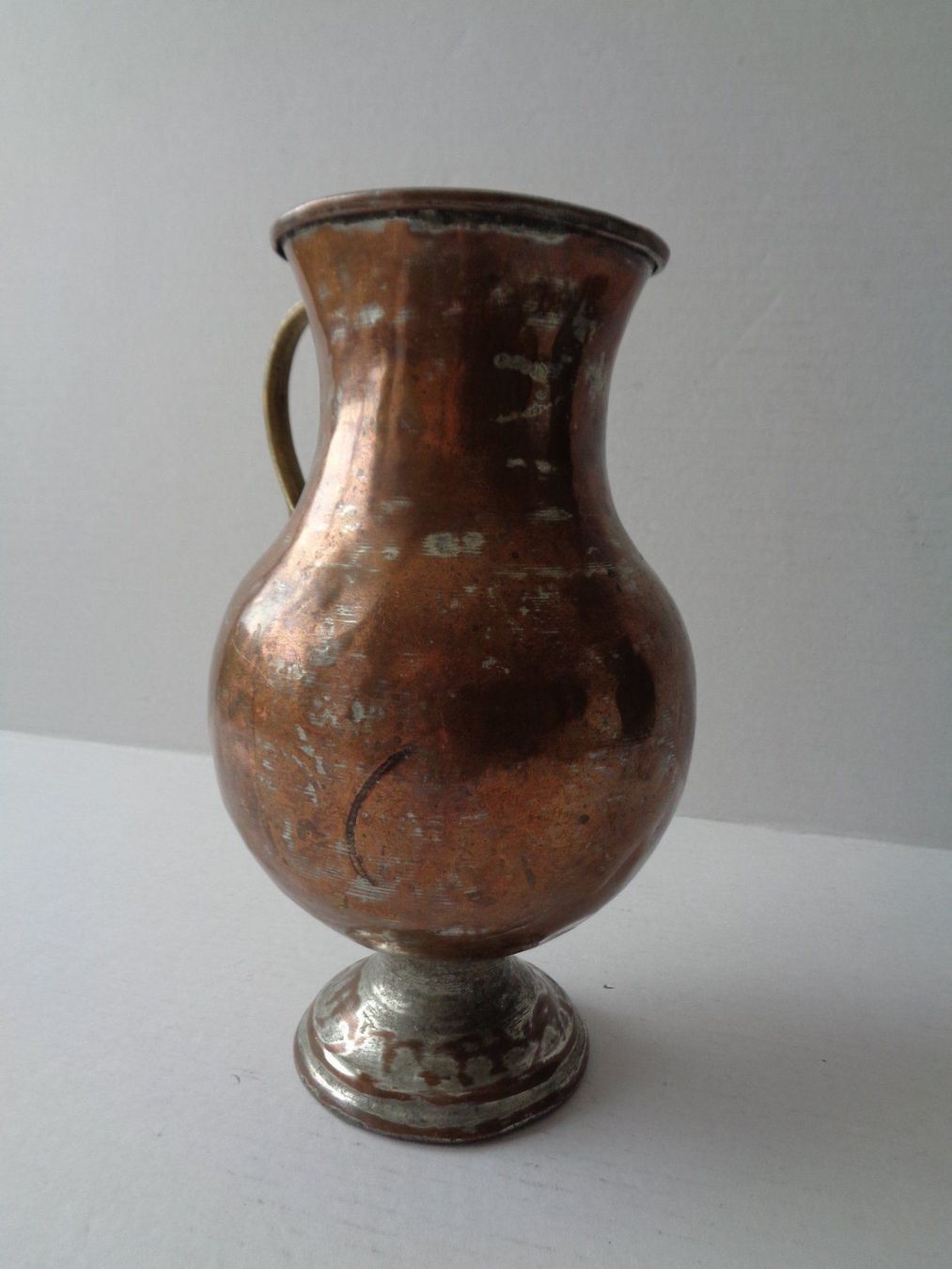 Carafes: Alter Kupferkrug – D'occasion à Chur par omonia 1