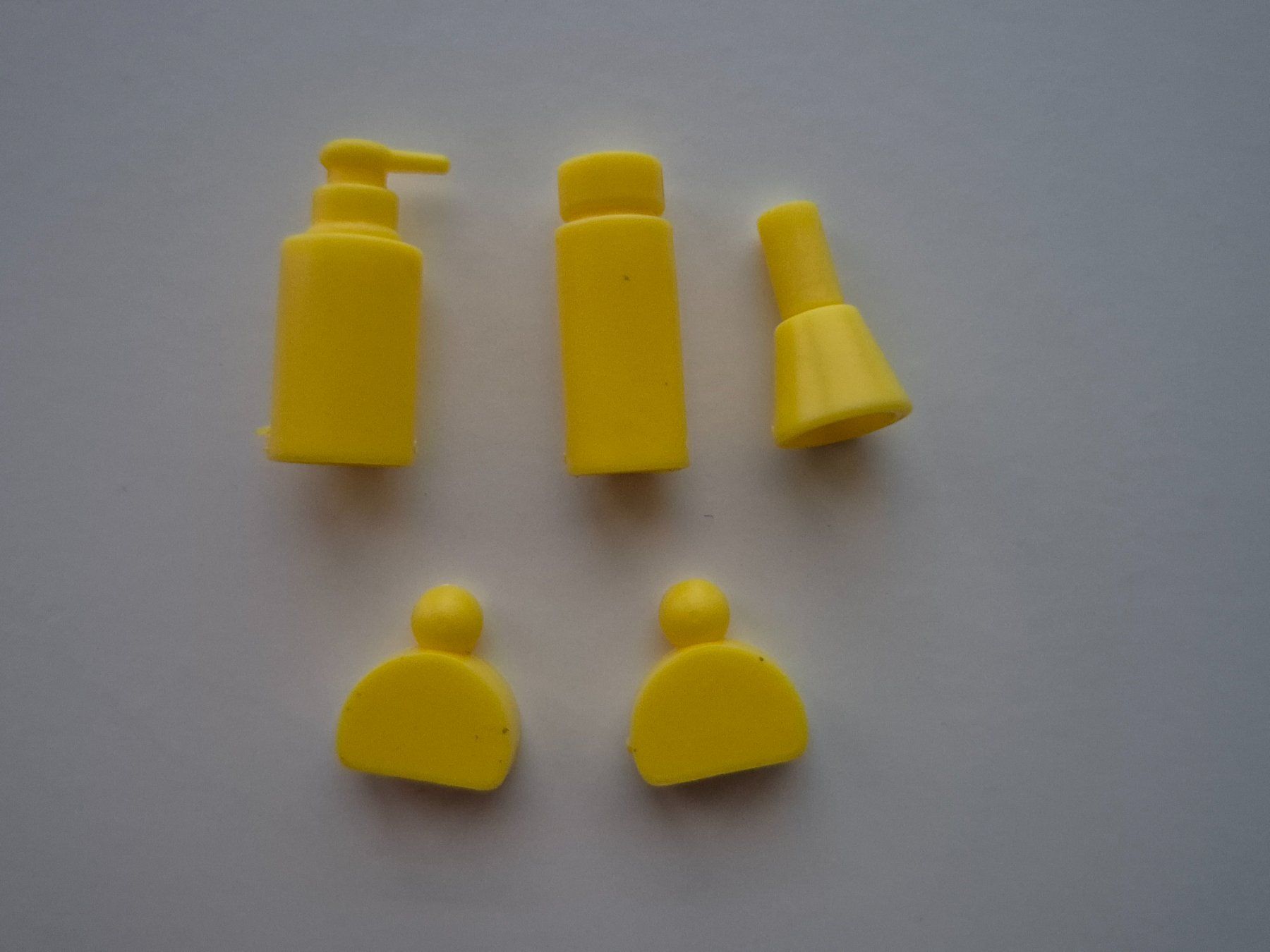 Bambole: Barbie Kosmetikflaschen-Set – Usato da Zürich venduto da pau_y8mv 2