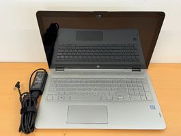 HP ENVY 15" x360 Laptop i5-7200U 8GB 256GB mit Windows 10
