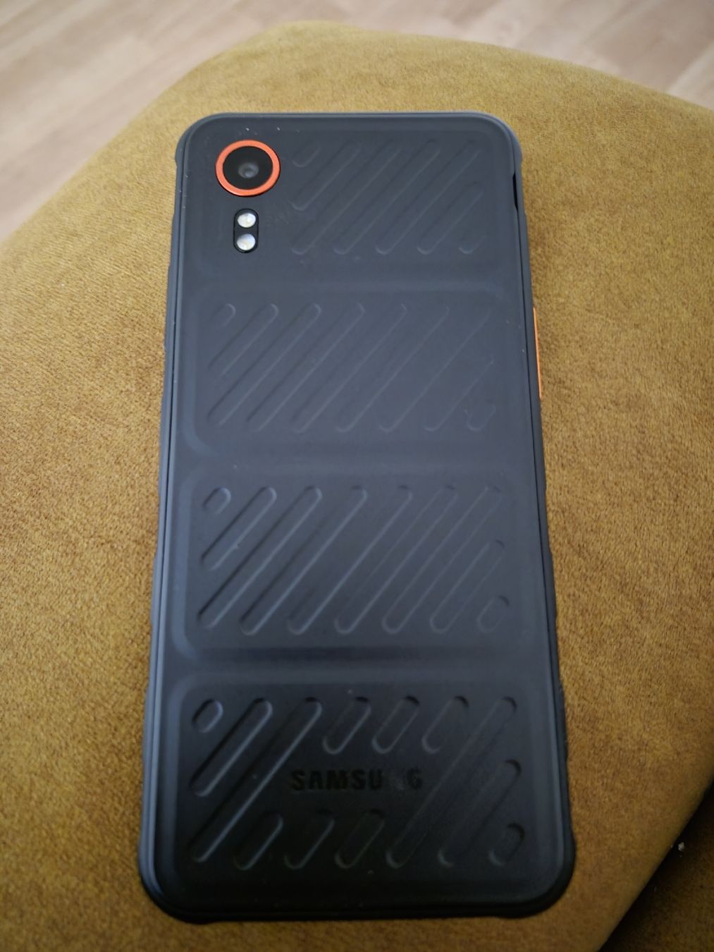 Samsung Telefoni cellulari / Smartphones: Samsung XCover 7 128 gb mit Hülle &Ladegerät – Usato da Dielsdorf venduto da BARDARRU 1