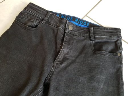 Jeans Skinny Fit Neuwertig für Jungs Gr. 164 von WE schwarz