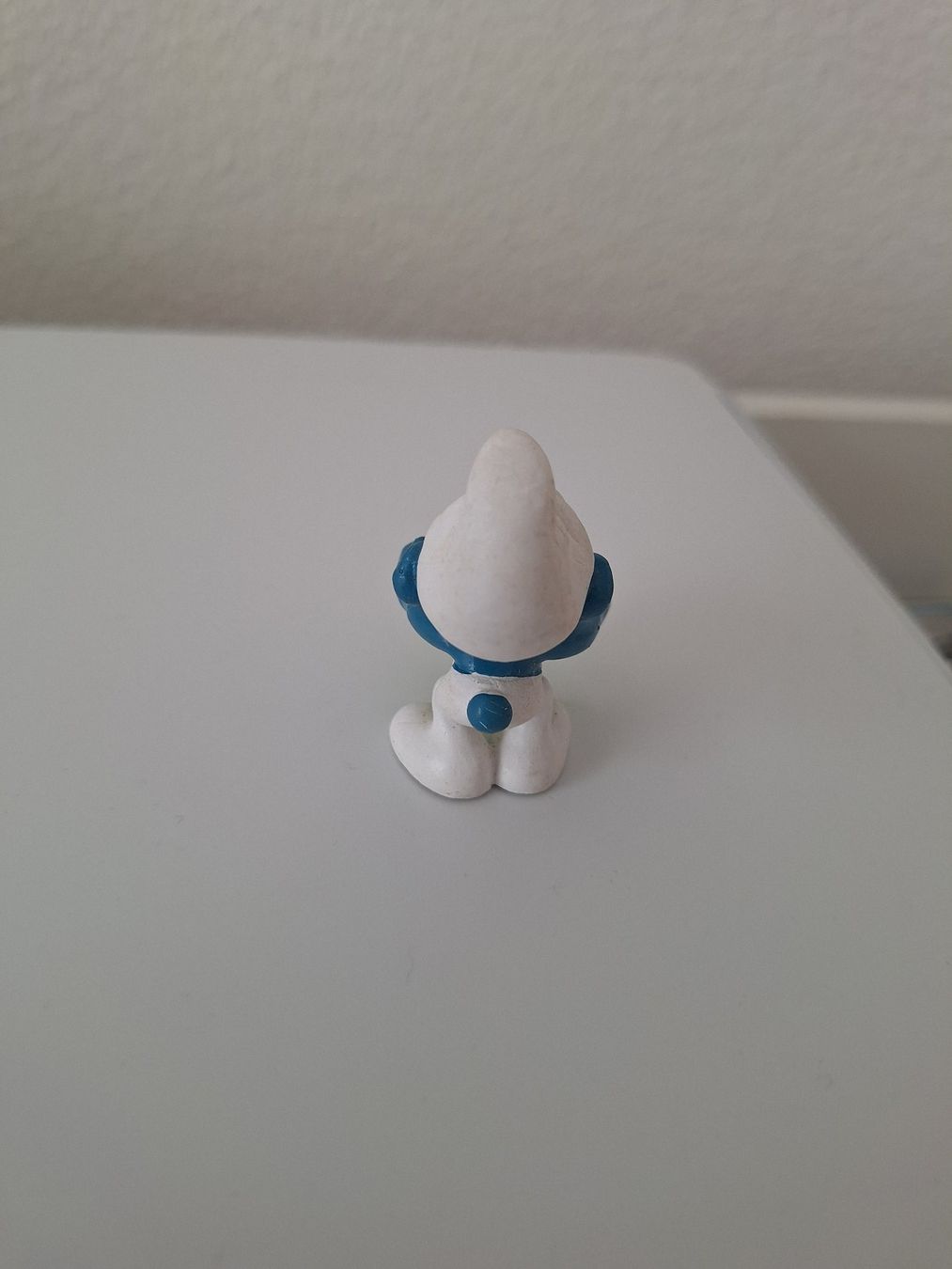 Schleich Figuren: Schlumpf mit Apfel – Neu (gemäss Beschreibung) aus Rothrist von Stranglehold 1