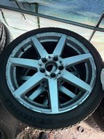 Roues complètes AMG avec pneus hiver en bon état 