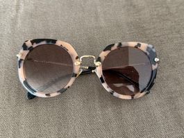 Miu Miu Sonnenbrille, neuwertig, top Zustand, rund / Cat54