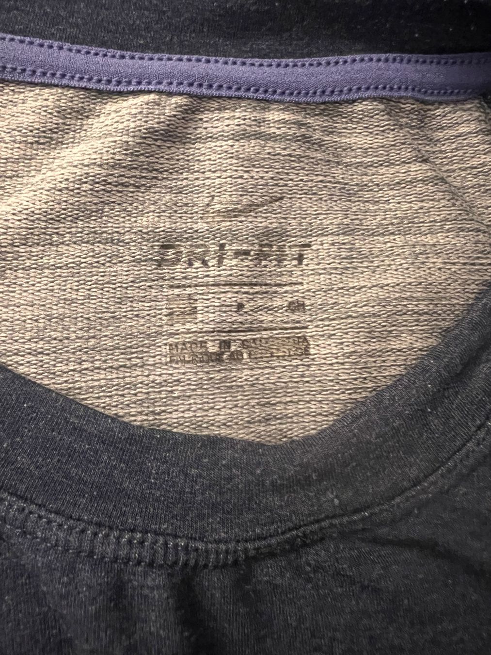 Nike Pulls & Sweat-shirts: Nike Dri-Fit blauer Pullover, Damen Größe S – D'occasion à Hünenberg See par mississauga 3