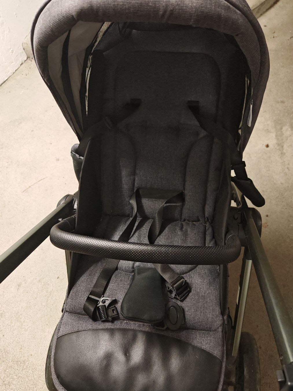 Kinderwagen: Kinderwagen Buggy "DRIFT" Marke  dunkelgrau gebraucht – Gebraucht aus Unterlunkhofen von foexel88 3