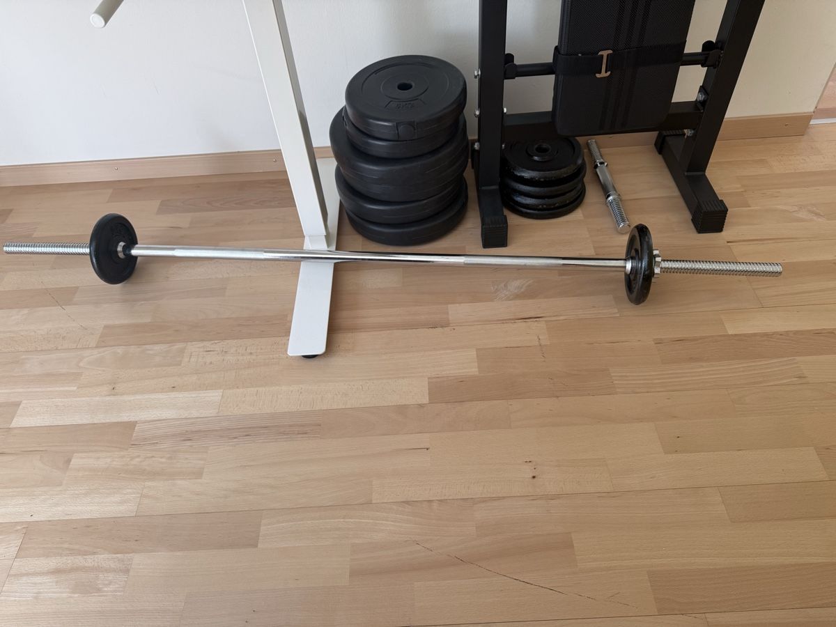 Manubri & Pesi: Kleines Home-Gym – Usato da Oetwil a.d. Limmat venduto da mrselena 1
