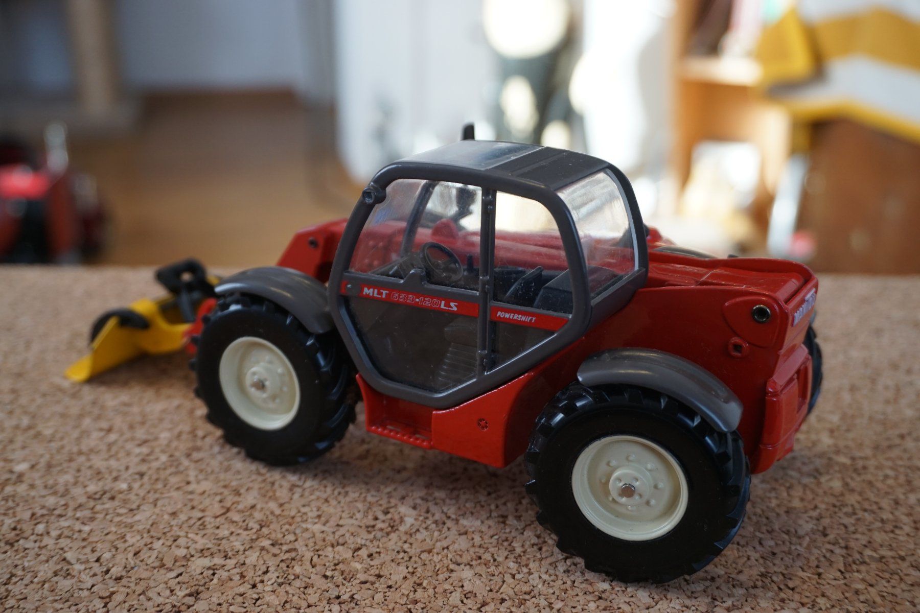 Siku Spielzeuge: Siku Manitou MLT 633-120LS Powershift 1:25 COOL !!!!!!!!!!!! – Gebraucht aus Reiden von Doppeldecker69 1