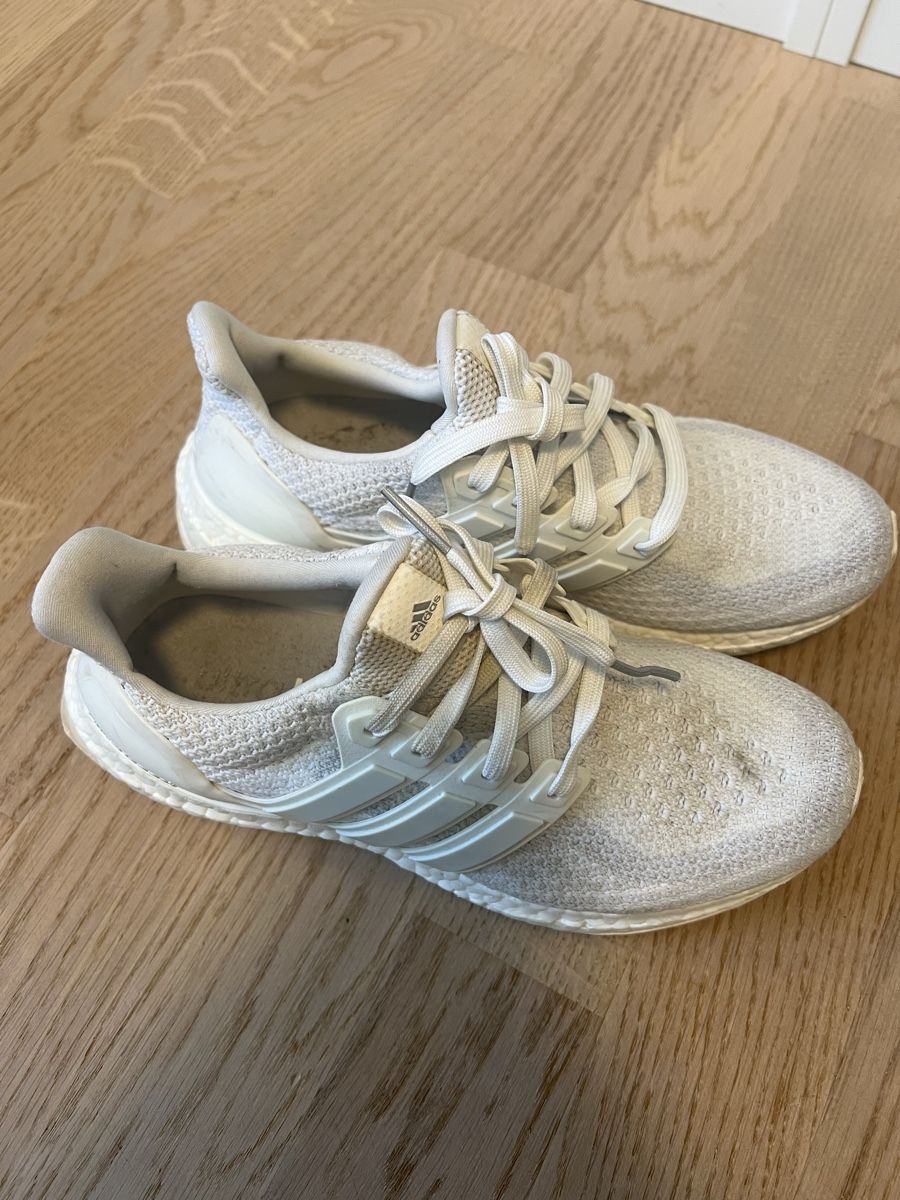 Adidas Scarpe da uomo: Adidas Ultraboost tripple white – Usato da Bülach venduto da deinmica 1