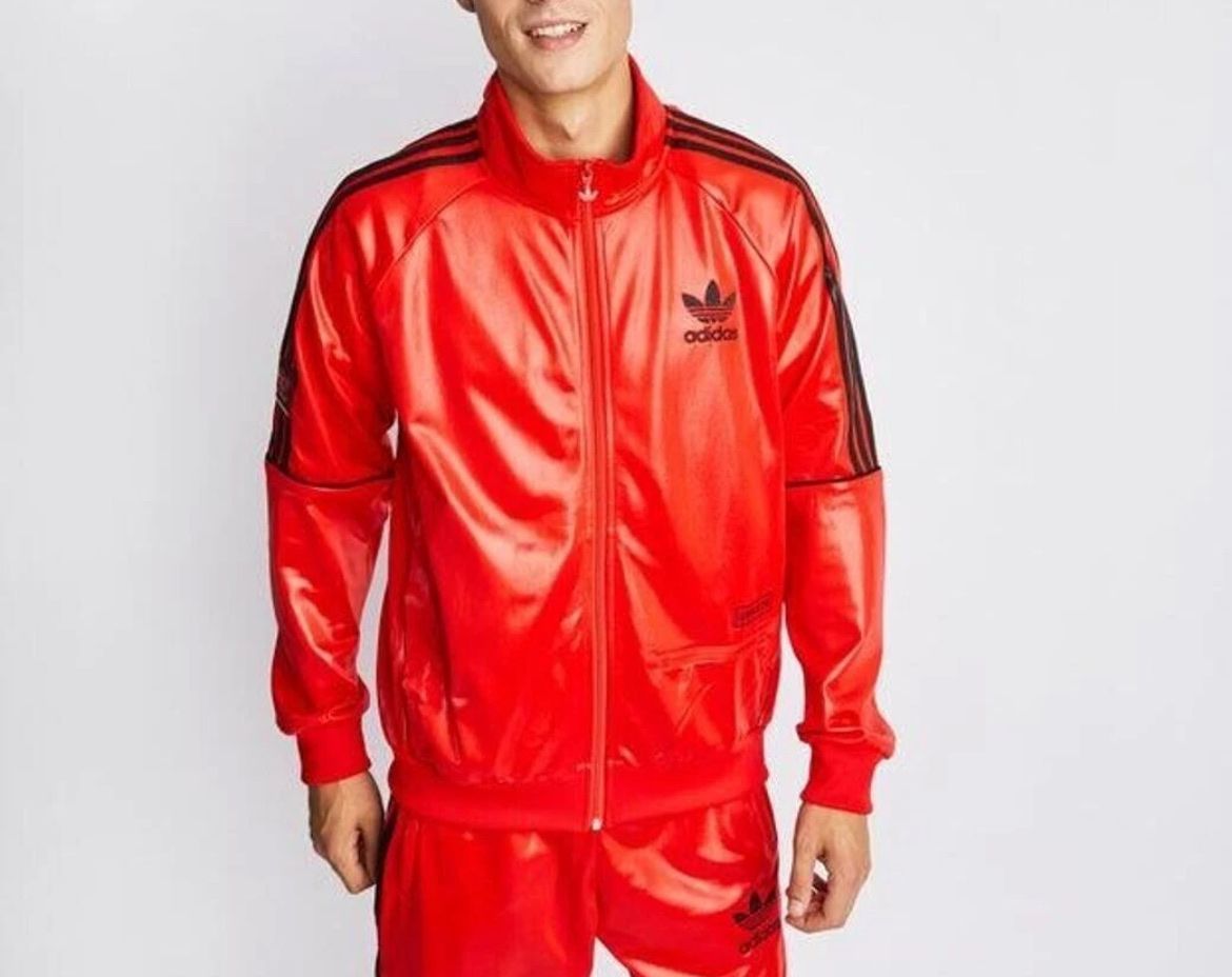 Adidas Giacche: Adidas Chile 20 rare – Nuovo (secondo la descrizione) da Magadino venduto da mattiasargenti81