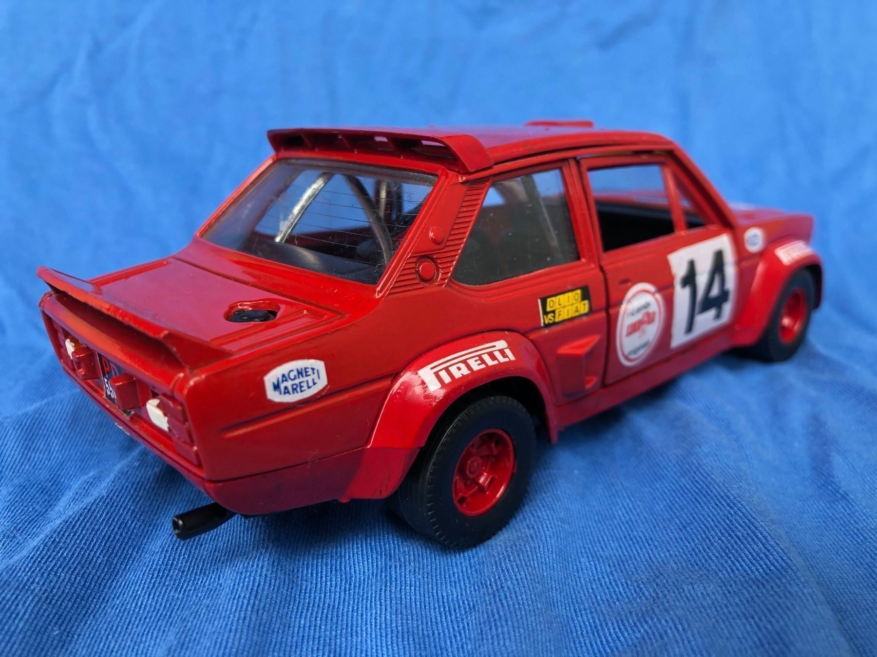 Fiat Modellautos: Fiat 131 abarth rally italia Oldtimer – Gebraucht aus Reinach AG von rares75 1