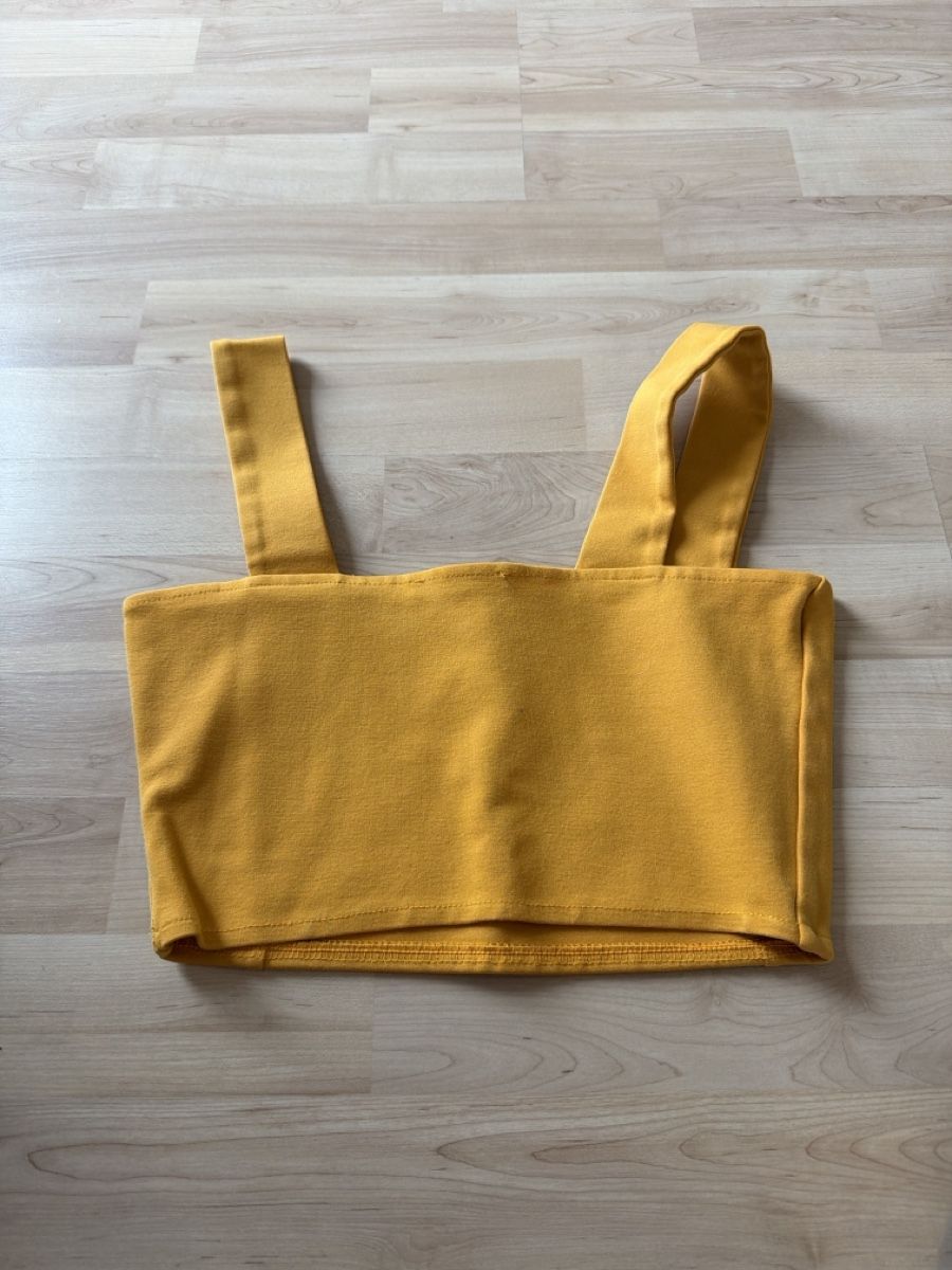 Zara Top: Zara Top gelb – Usato da Röschenz venduto da Roxywittlin 1