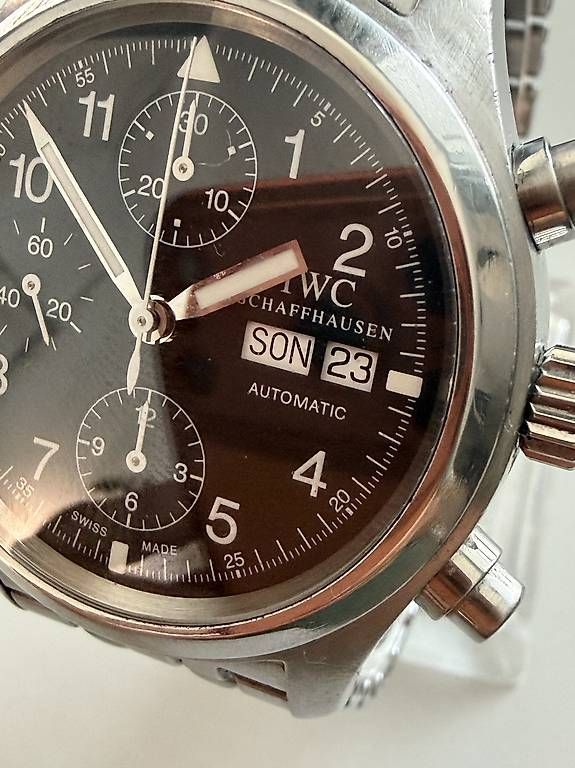 IWC Uhren: IWC Pilot Chronograph 3706 – Gebraucht aus Zürich von timeio-swapwatch 5