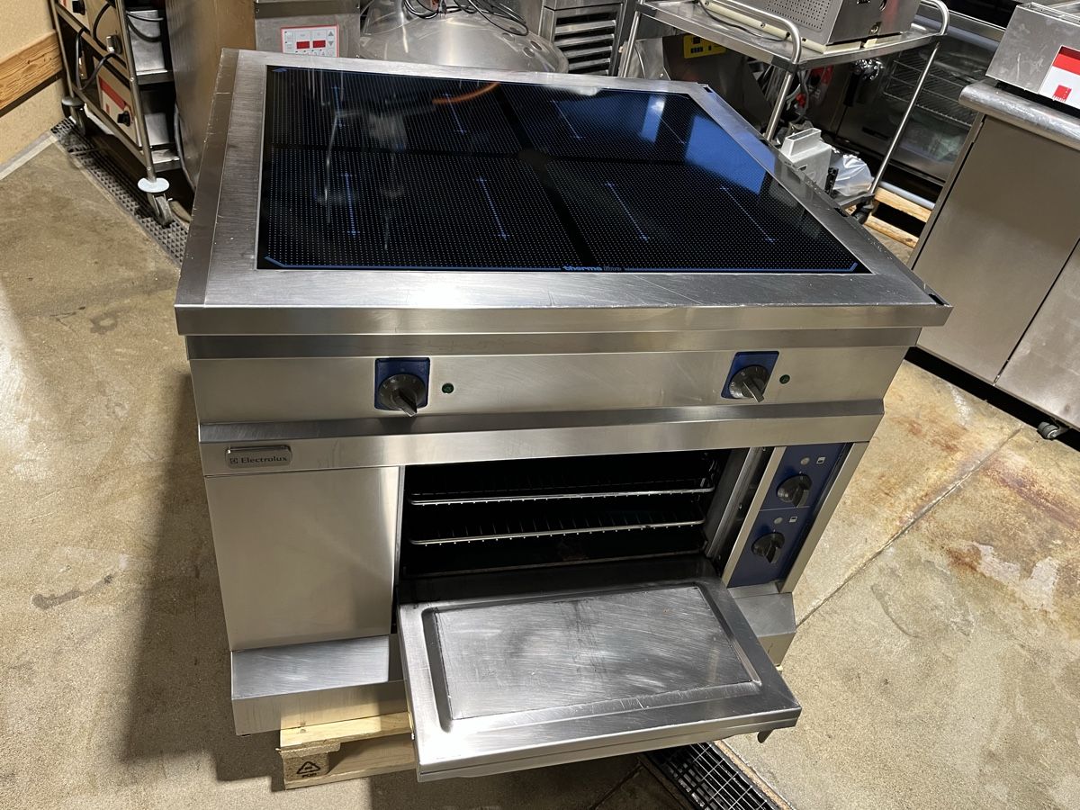 Cucine: Electrolux Induktionsherd mit Ofen – Usato da Wohlen AG venduto da Moh80 3