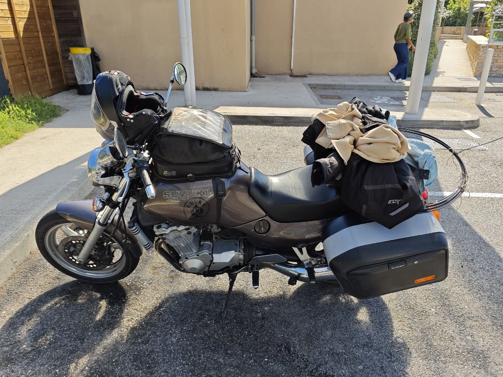 Suzuki Strada: GSX 1100 G  – Usato da St-Sulpice VD venduto da flowwolf7 4