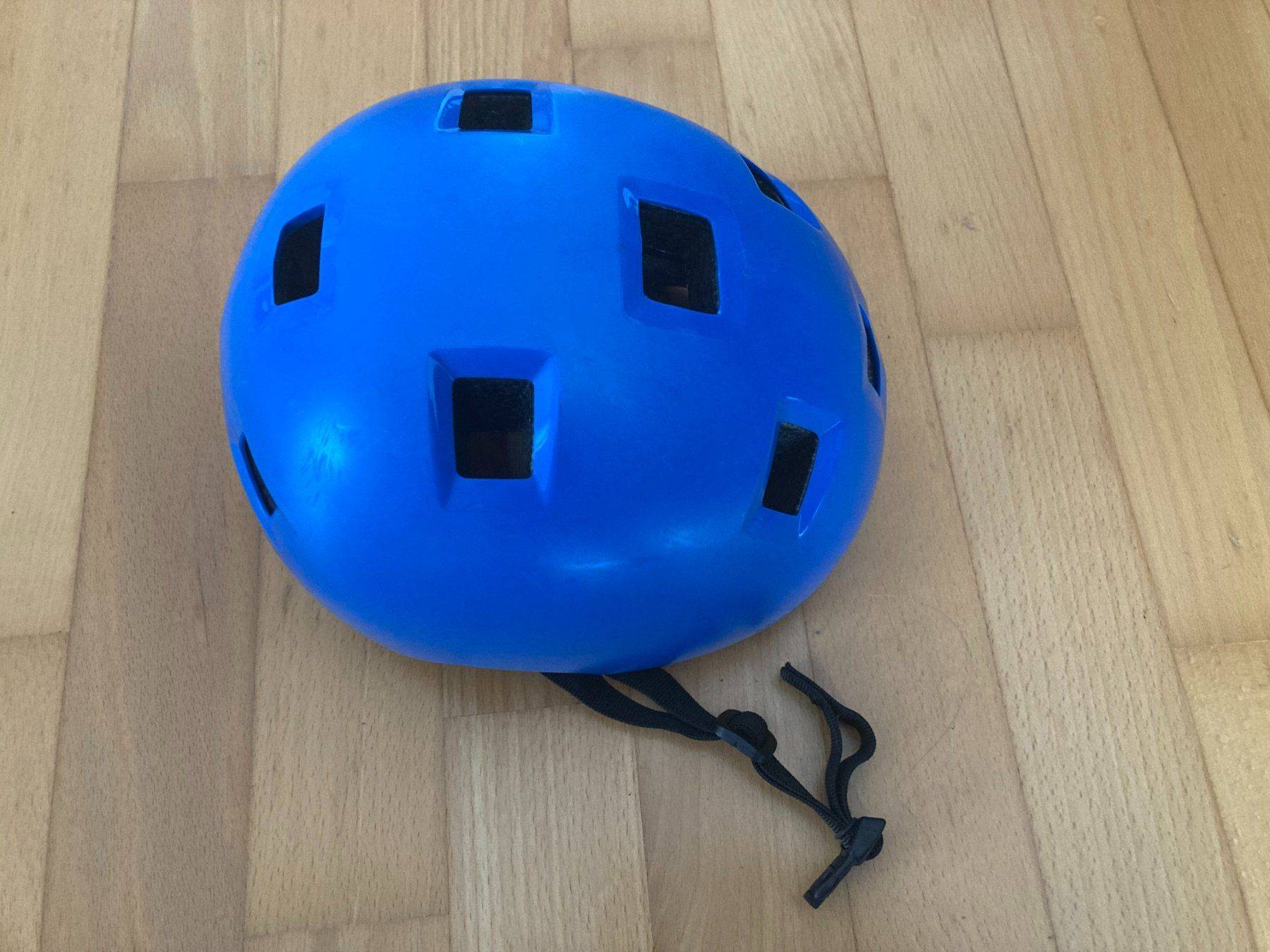 Caschi: Helm blau "Oxelo" – Usato da Muttenz venduto da Juvenile33 2