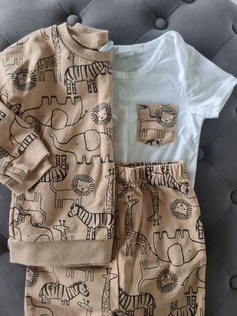 Baby Set  86 oder 18 Monate mit Safari Muster