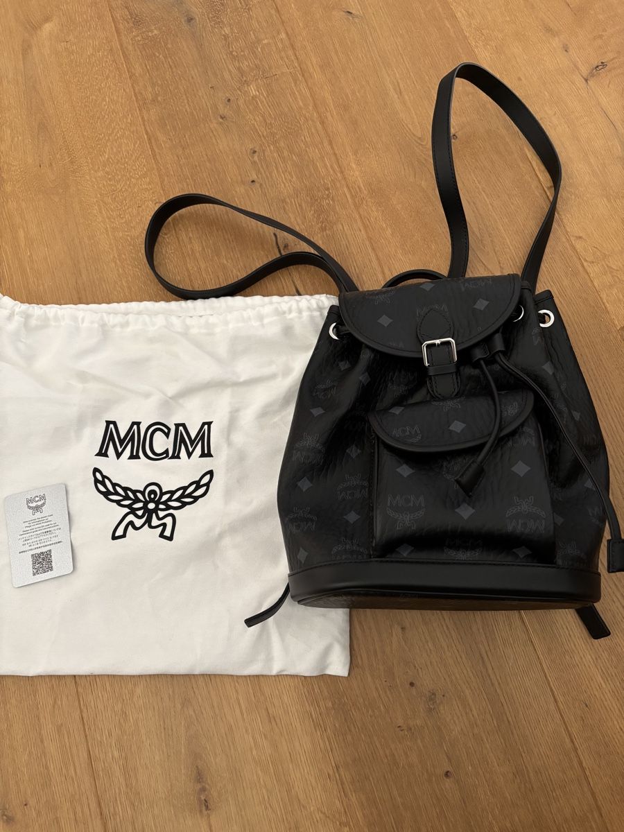 Mcm Sacs à dos: Stylish MCM Black mini Backpack - NEW – Neuf avec emballage d'origine à Windisch par bymarikaa