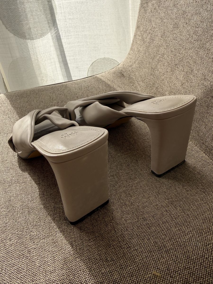 H&M Scarpe da donna: H&M Sandales T.40 – Usato da Fribourg venduto da VSL-LUXE-BRAND 5