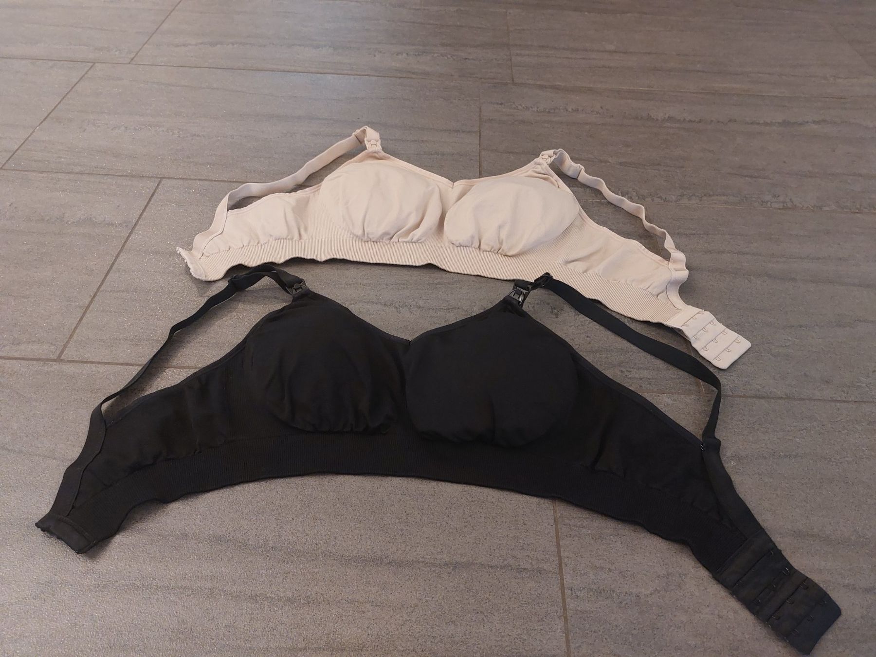 Altra biancheria intima: Still BHs, schwarz und beige – Usato da Rotkreuz venduto da Viomia