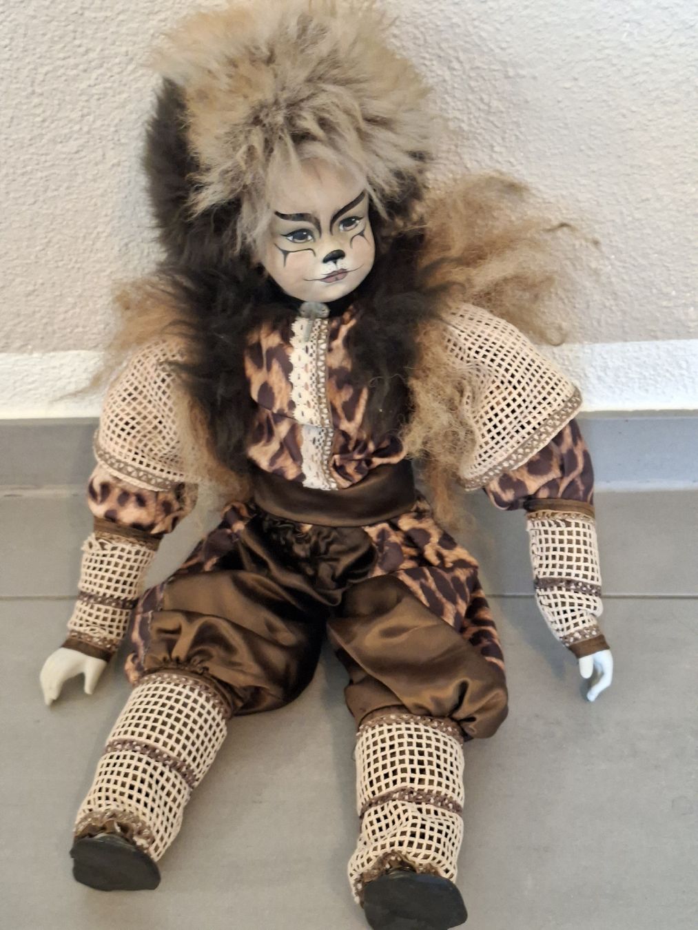 Bambole: Sammlerpuppe von Cats – Usato da Elsau venduto da Nadol