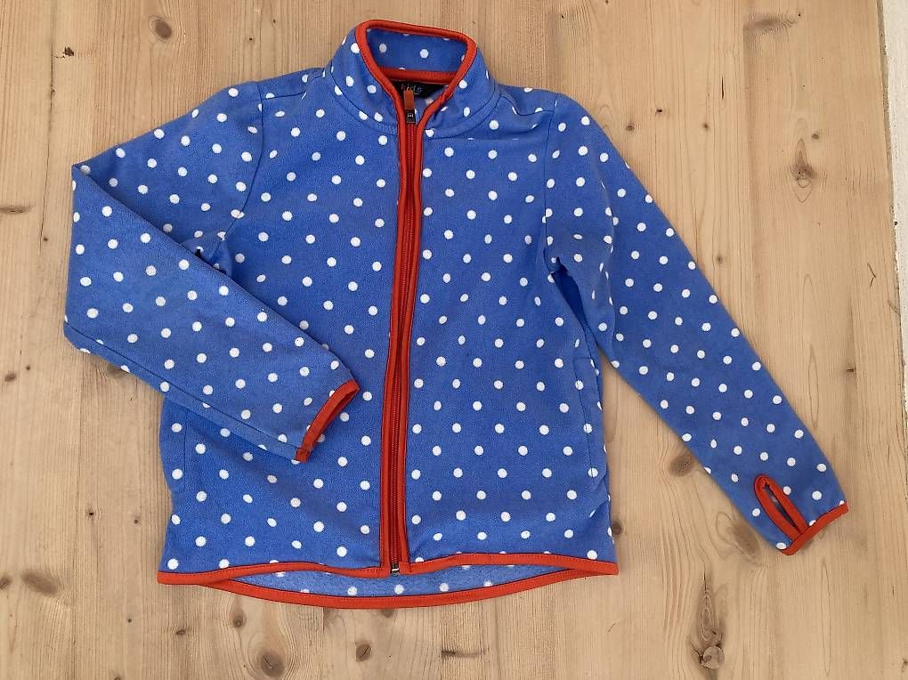 Giacche & Cappotti: Faserpelz /Fleecejacke Gr.122/128 – Usato da Brunnadern venduto da Bumlebee