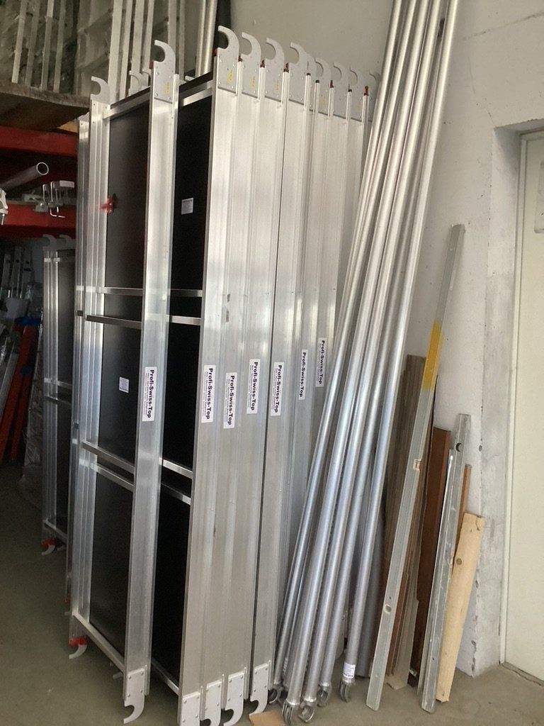 Ponteggi: Rollgerüst PROFI SYSTEM MASSE 1.35x2.50m Arbeitshöh ca.6.20m – Nuovo (secondo la descrizione) da Oftringen venduto da alurollgerueste