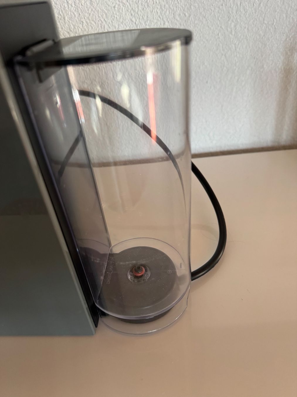 Krups Kaffeemaschinen & Espressomaschinen: Nespresso kaffeemaschine mini krups – Gebraucht aus Courgevaux von wurg1 3