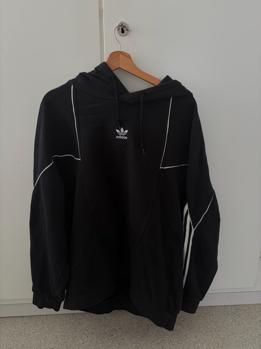 Adidas Maglioni & Felpe: Adidas hoodie M/L - 9/10 – Usato da Olten venduto da kkp_7dg5 1