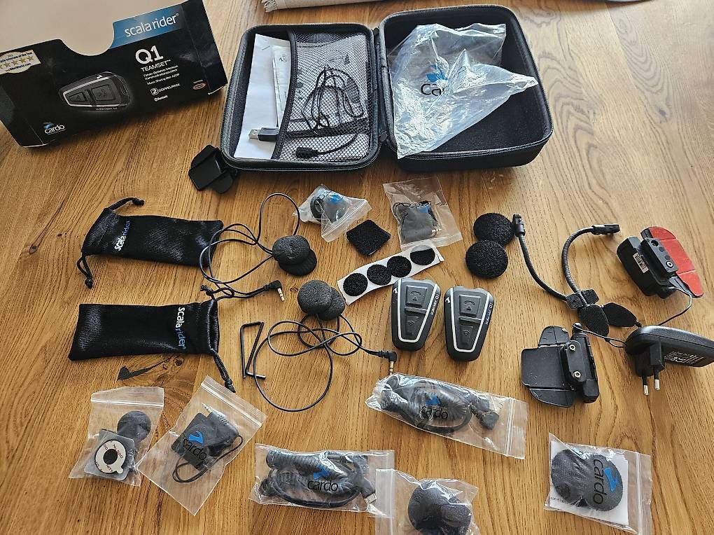 Caschi & visiere: Cardo Scala Rider Q1 Teamset Doppelpack Intercom – Usato da Worb venduto da MisterSunshine 3