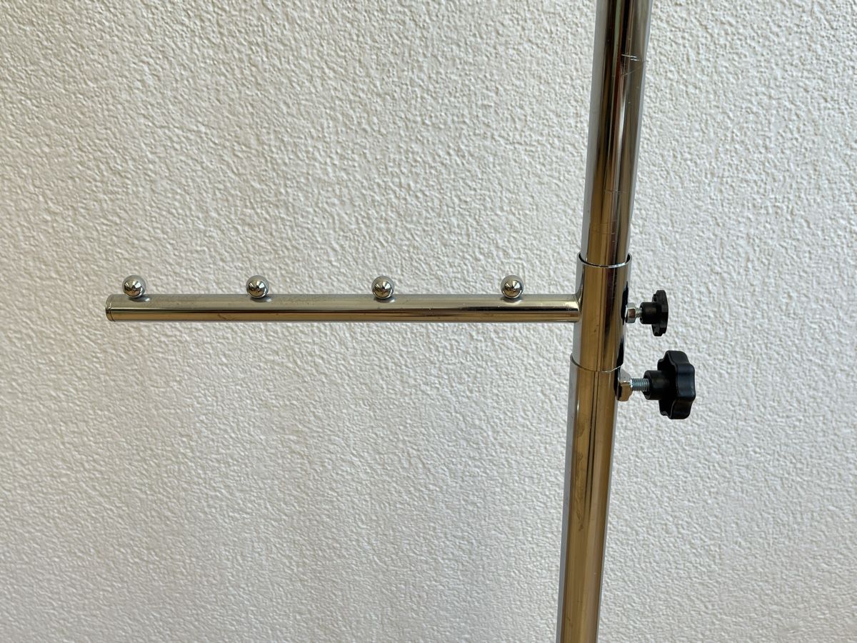 Guardaroba: Kleiderständer Metall verchromt mit Rollen – Usato da Horgen venduto da Grizzly83 3