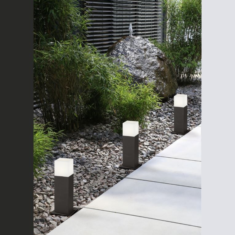Lampade: LED Aussen Stehleuchte, 30 cm x 8 cm – Nuovo (secondo la descrizione) da Kreuzlingen venduto da Smart-Light 1