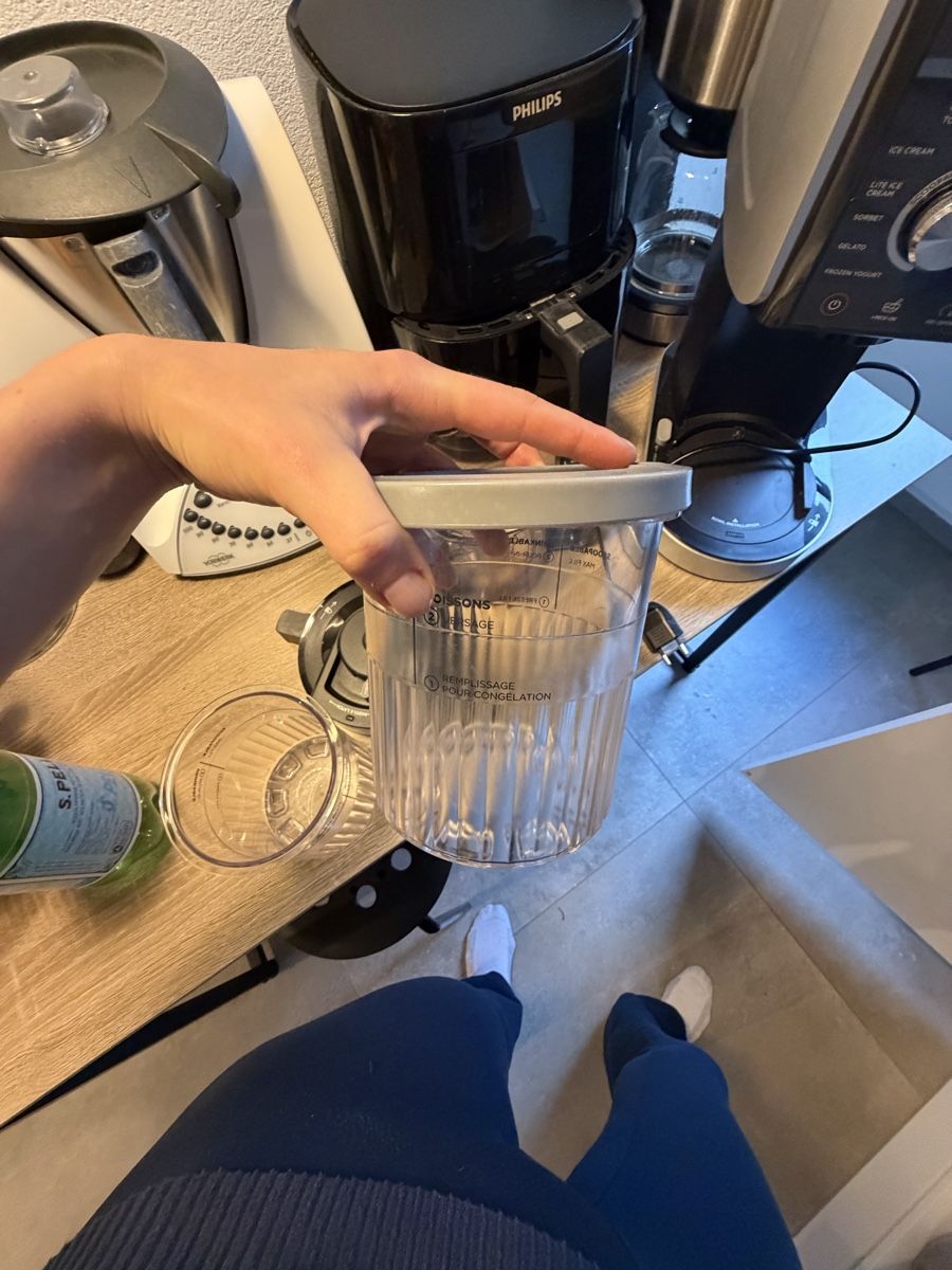 Küchengeräte: Ninja Creami Ice Cream Maker with Processing Container – Neu (gemäss Beschreibung) aus Zürich von hoe_68wy 2