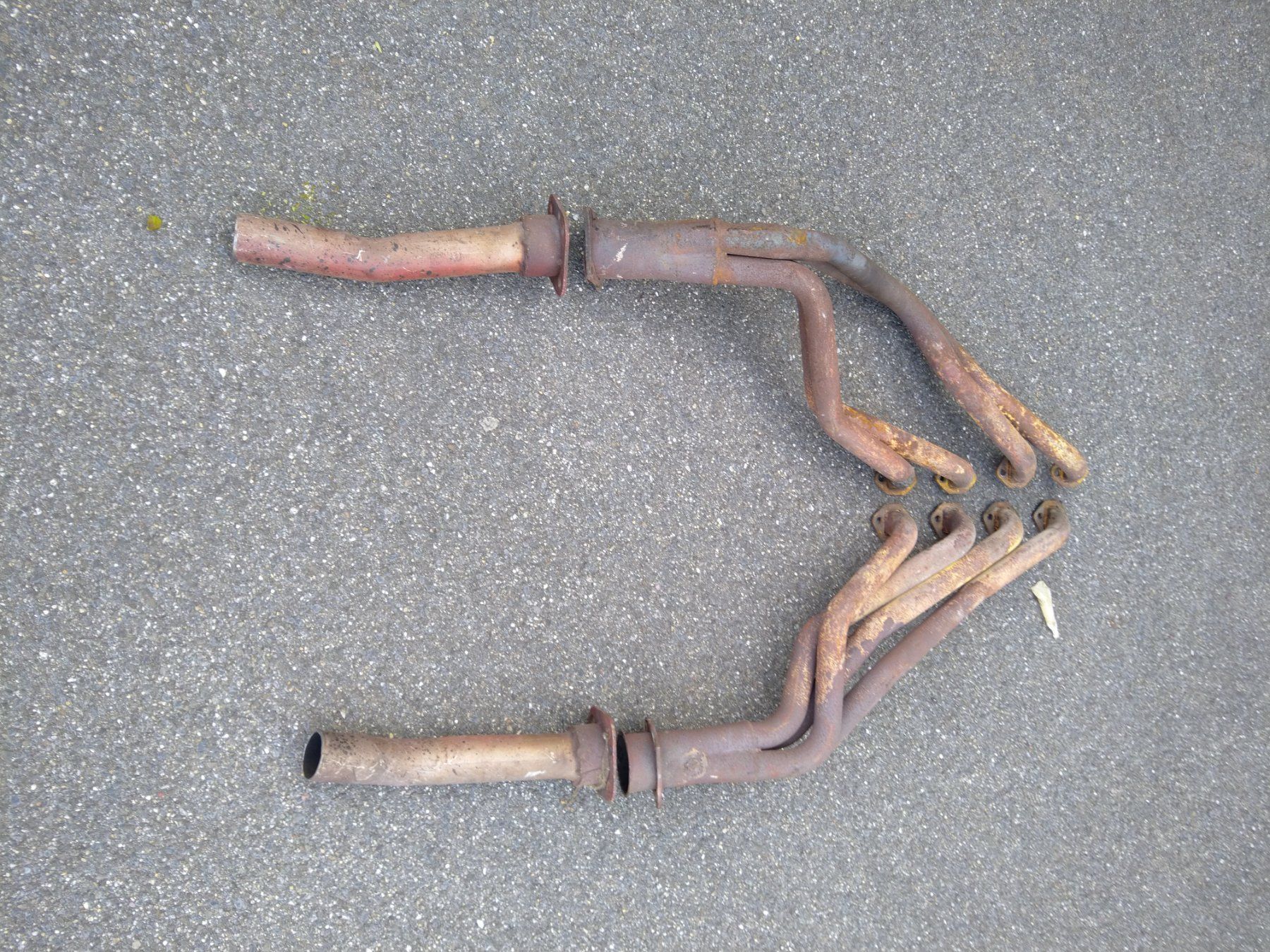 Ford Sistemi di scarico: Satz Fächerkrümmer Headers Ford Mustang 1965 – Usato da Balzers venduto da SJaeggiL