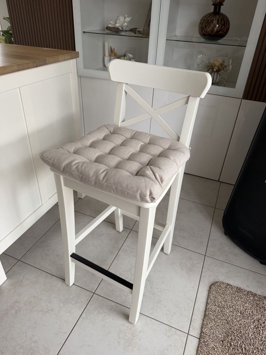 Ikea Hocker: Barhocker ROSENTORP (2 Stk.) – Neu (gemäss Beschreibung) aus Schupfart von jummimaus