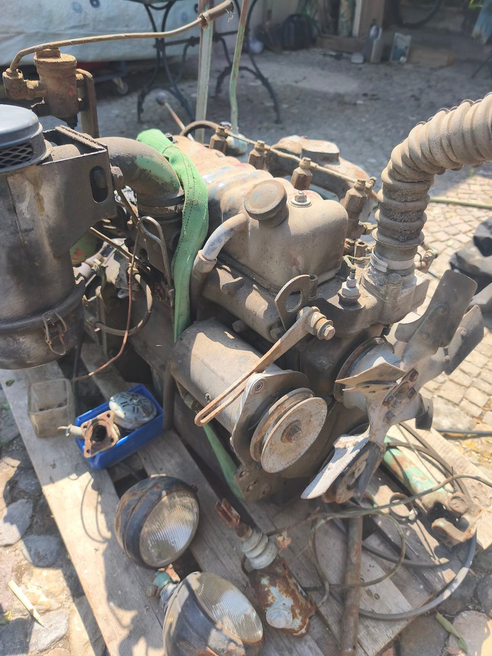 Perkins Motori: Perkins Diesel 4.108 oder 4.107 ? – Usato da Winterthur venduto da Fauf 2