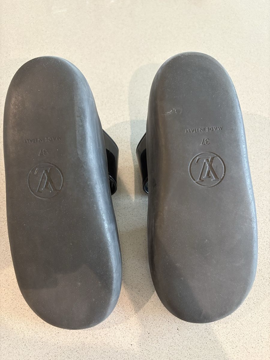Louis Vuitton Scarpe da donna: Original Louis Vuitton Sunbath Flat Mule-Quittung vorhanden – Usato da Willerzell venduto da Laura0155 4