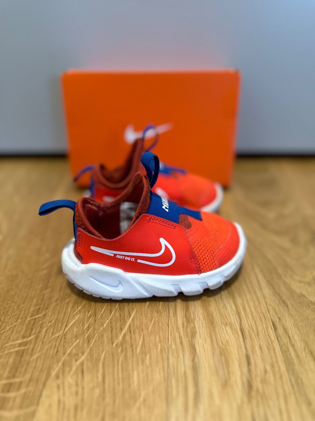 Nike Schuhe für Jungen: Nike Baby Sneakers Gr. 21 – Gebraucht aus Unterägeri von StefanGekko 6