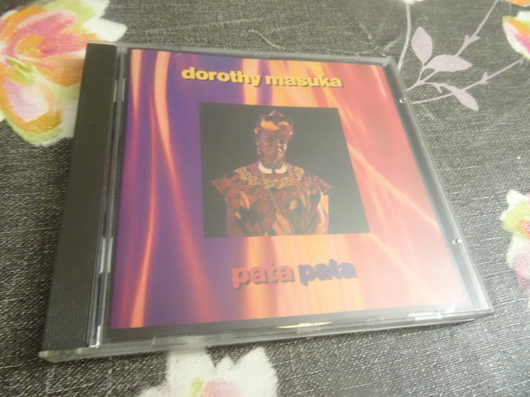 CDs: Dorothy Masuka - Pata Pata CD – Gebraucht aus Olten von Disc-Ausverkauf