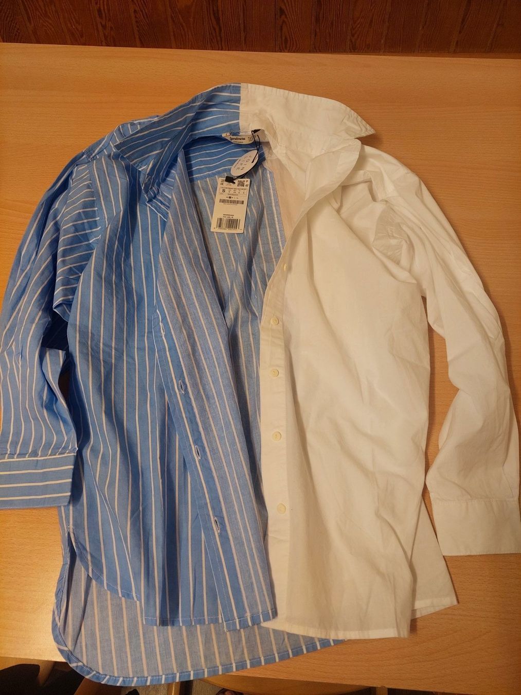Camicette: Bluse Hemd – Nuovo e nell'imballaggio originale da Unterbäch VS venduto da Nifadi