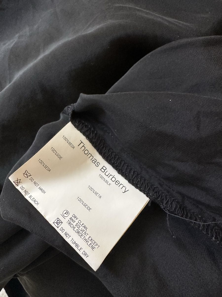 Burberry Robes: Burberry Kleid 100% Seide mit Ledergürtel – Neuf (Voir description) à Zürich par tmarina 8