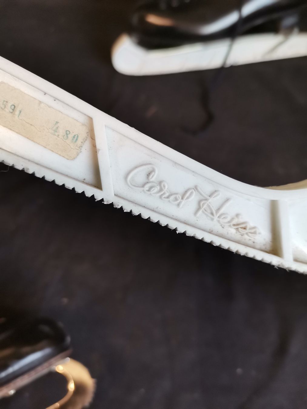 Pattini da ghiaccio: Wifa Eislaufschuhe, Vintage Eislaufschuhe, Schlittschuhe Led – Usato da Wiedlisbach venduto da materialkreislauf 8