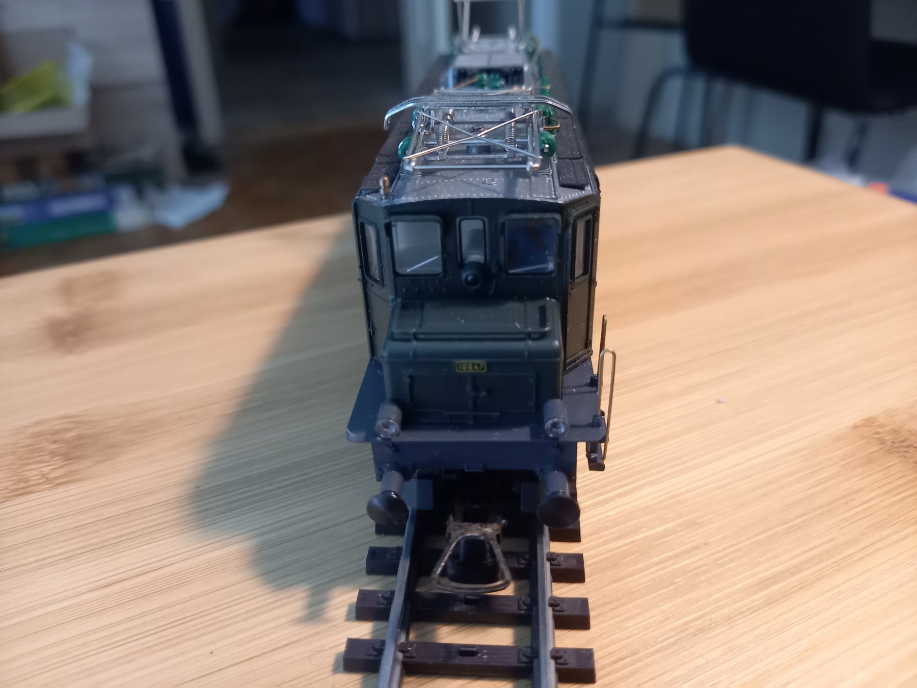 Fleischmann Modellini di ferrovie: Ae3/6 l von Fleischmann DC – Usato da Luzern venduto da titanic68 4