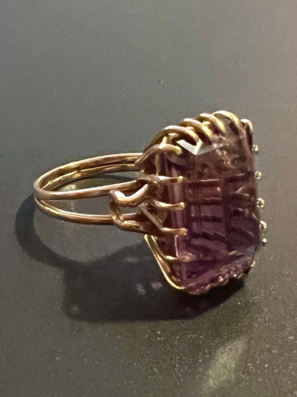 Anelli: Gold-Ring 18 K mit Amethyst – Usato da Chur venduto da Penting1935 2